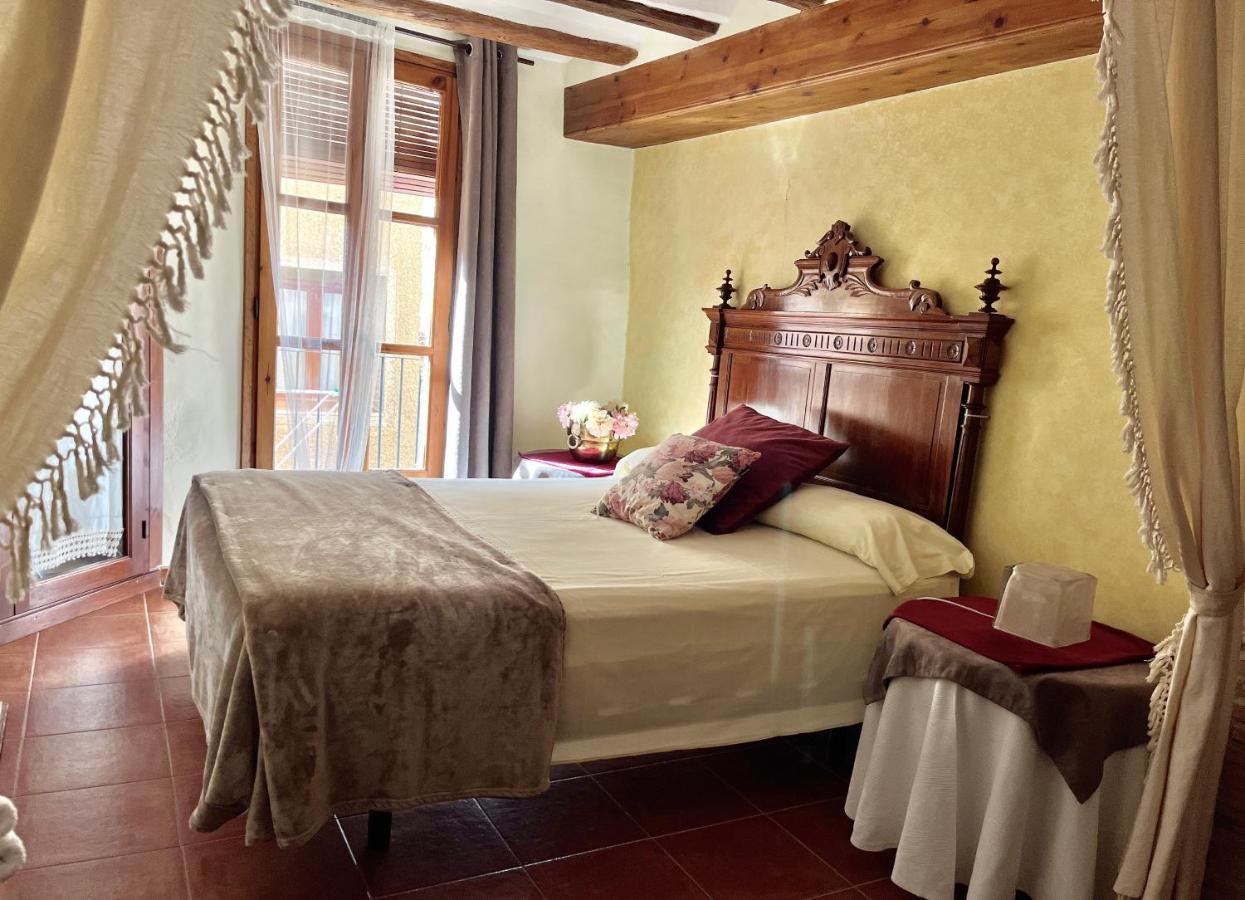 Apartamentos Can Juver Beceite Luaran gambar